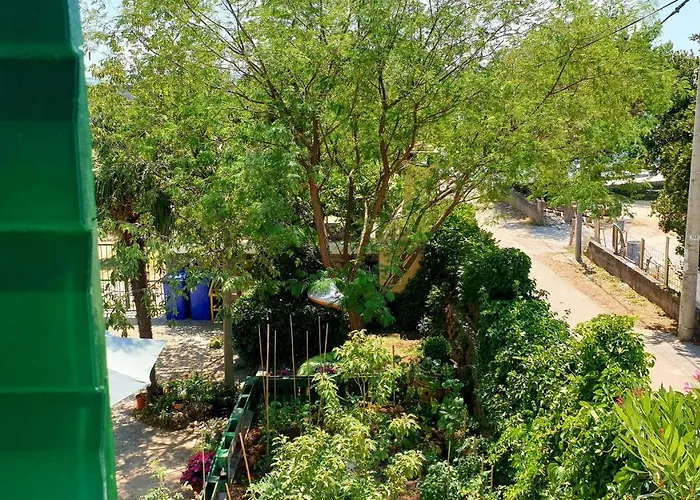 Apartmani Paron Sime